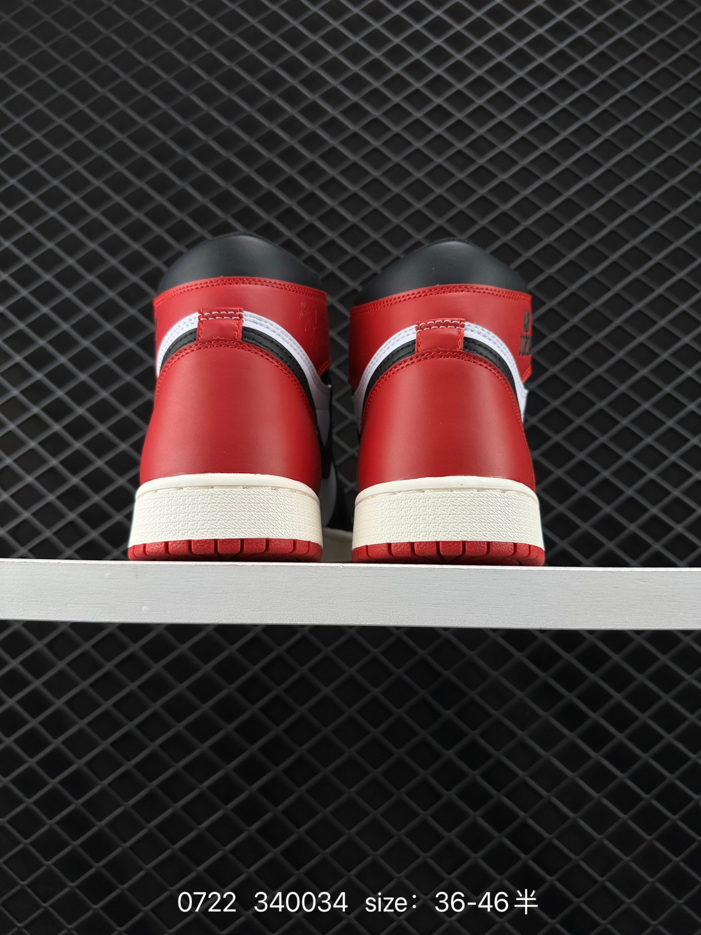 Air Jordan 1 Retro High OG”The Ten/Chicago“